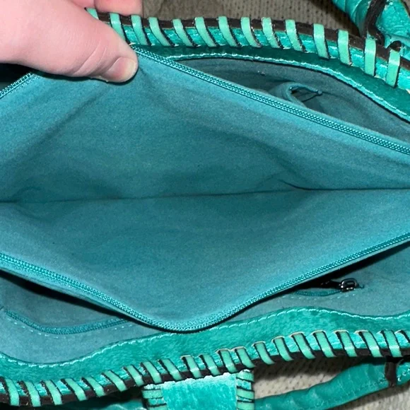 💙Patricia Nash Turquoise Crossbody Purse - Picture 9 of 16